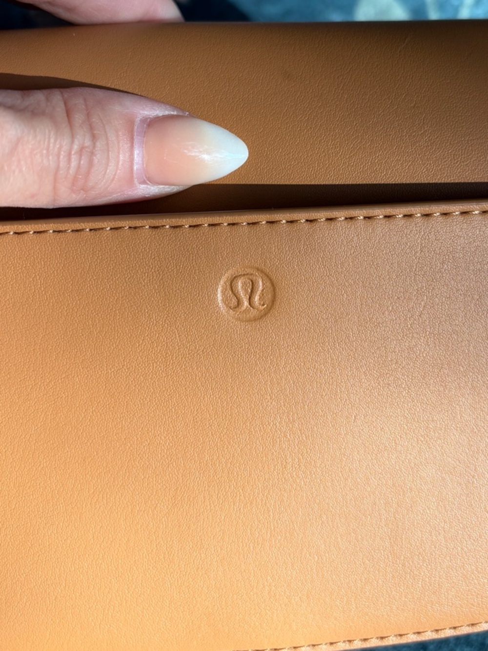 lululemon Cactus “Leather” Mini Bag Small Tan Purse with Coin Pouch - Picture 8 of 13